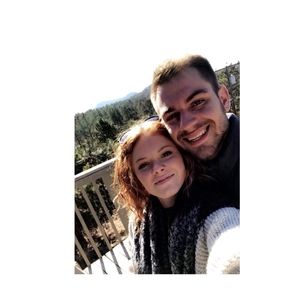 Meet your Posher, Elizabeth